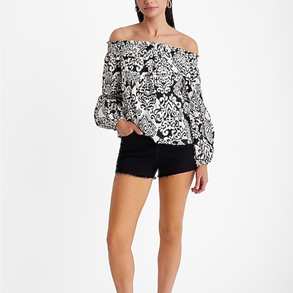 NWT Express Printed Balloon Sleeve Off The Shoulder Smocked Black & White Top L